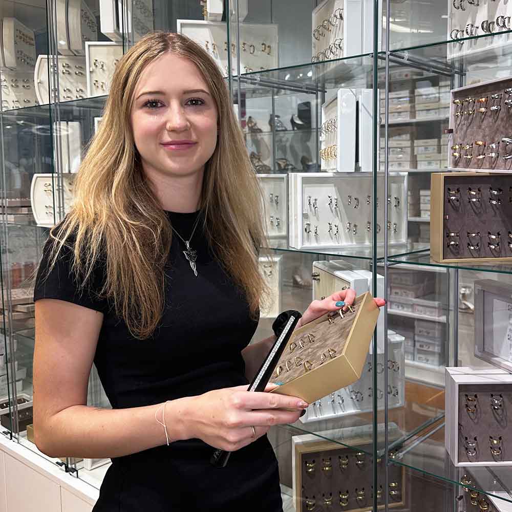 Lena – Verkauf, Logistik