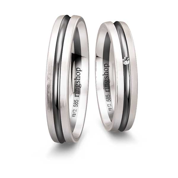ringshop-black and white
