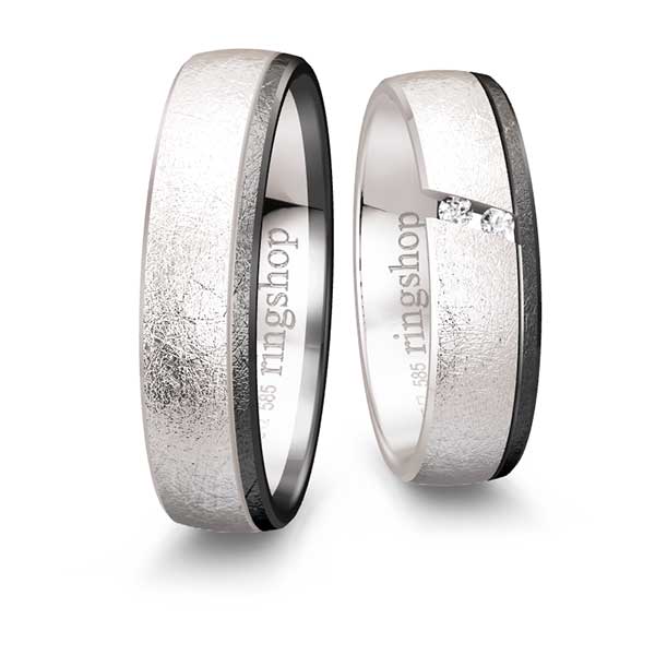 ringshop-black and white